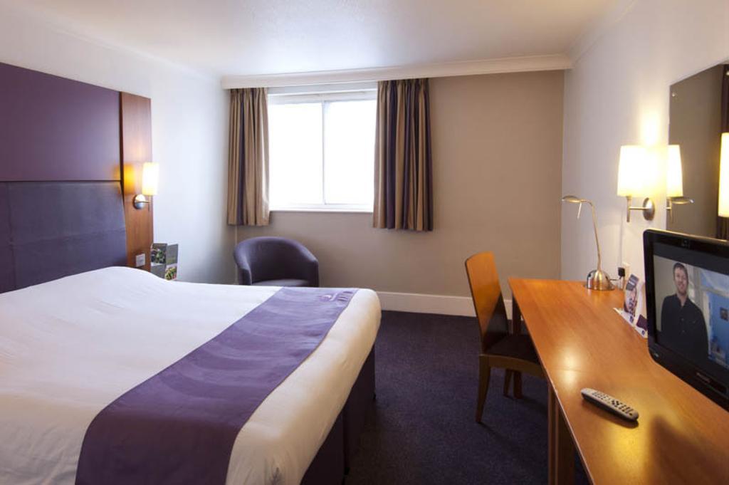Premier Inn Watford - Croxley Green ห้อง รูปภาพ