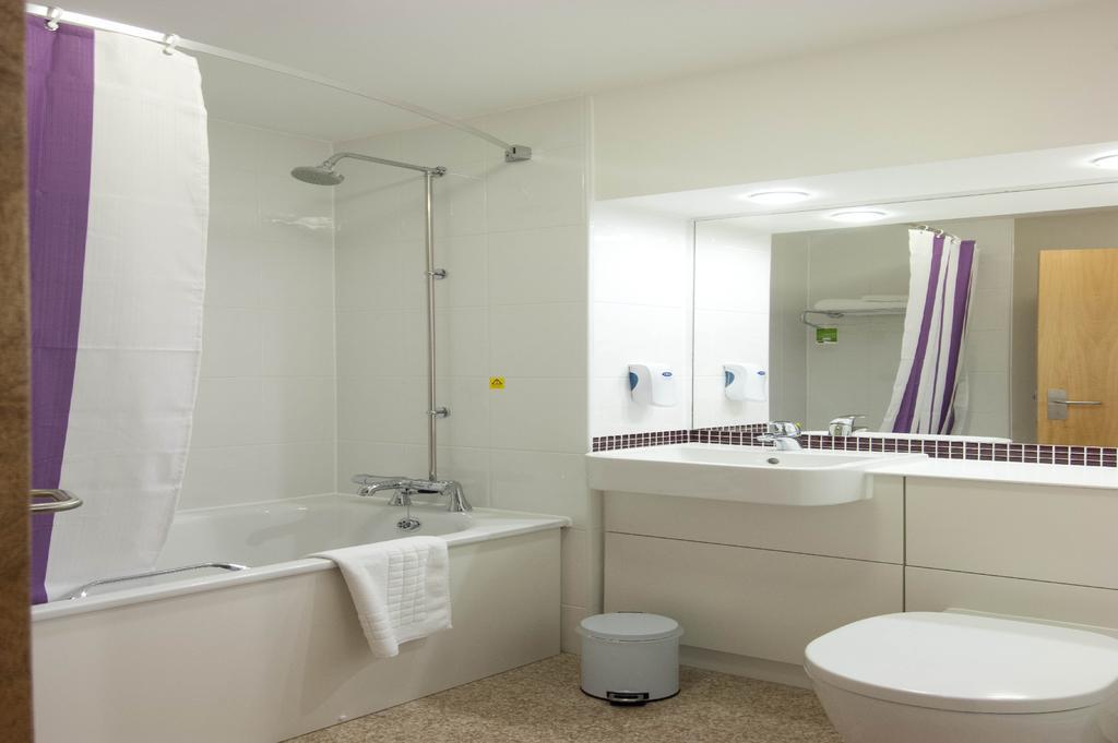 Premier Inn Watford - Croxley Green ภายนอก รูปภาพ
